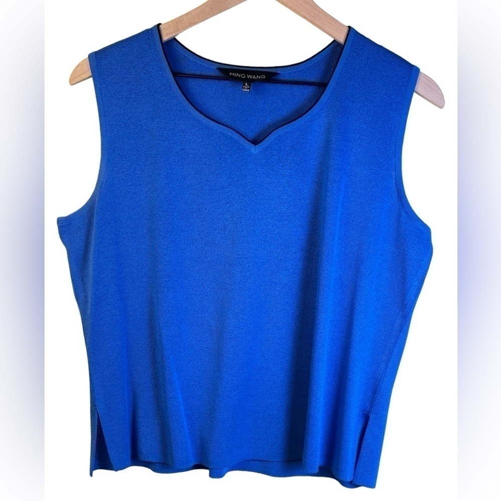 Ming Wang Sleeveless Shell Top Royal Blue Black Trim Side Vents V-Neck